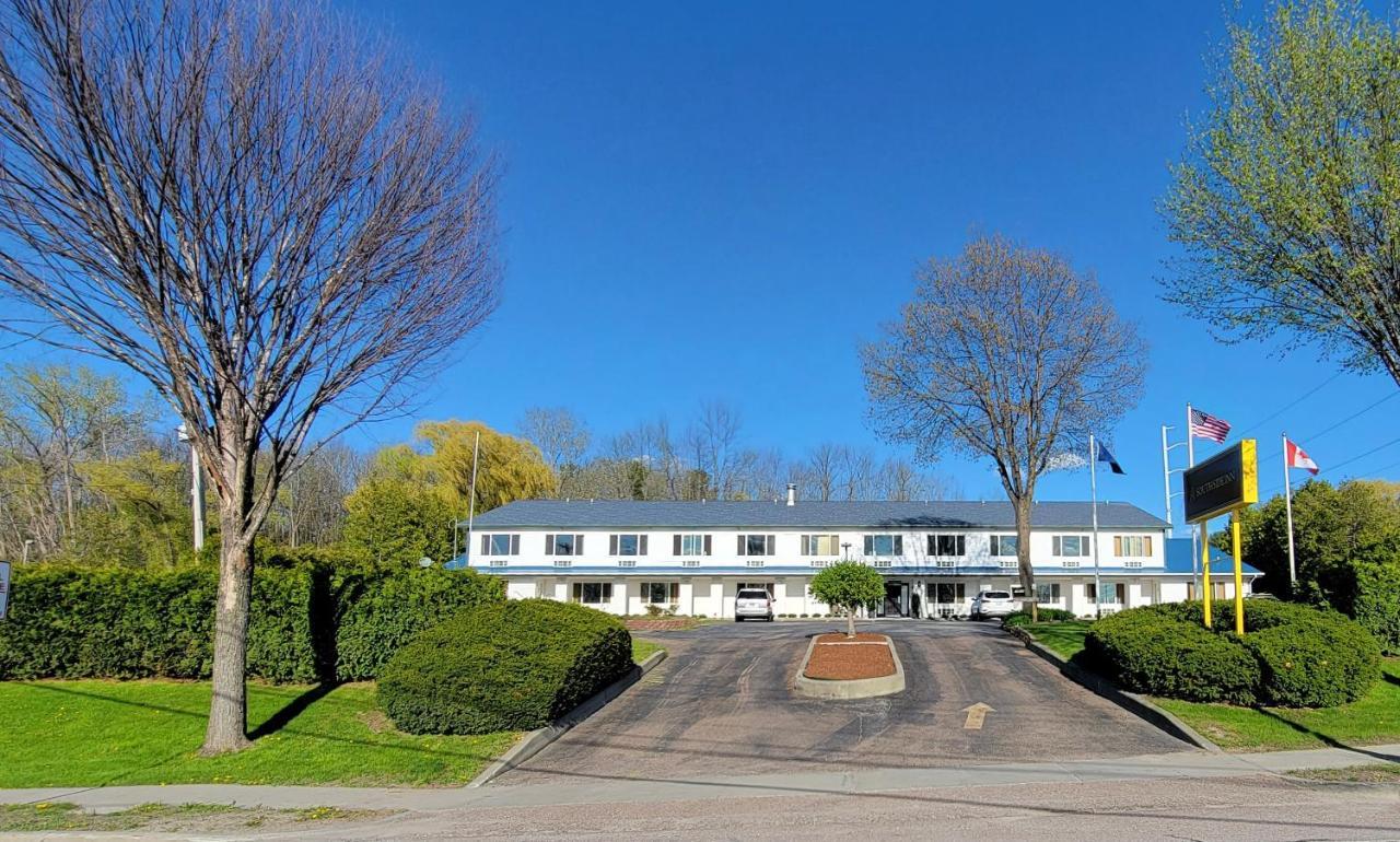 South Side Inn - Burlington Kültér fotó